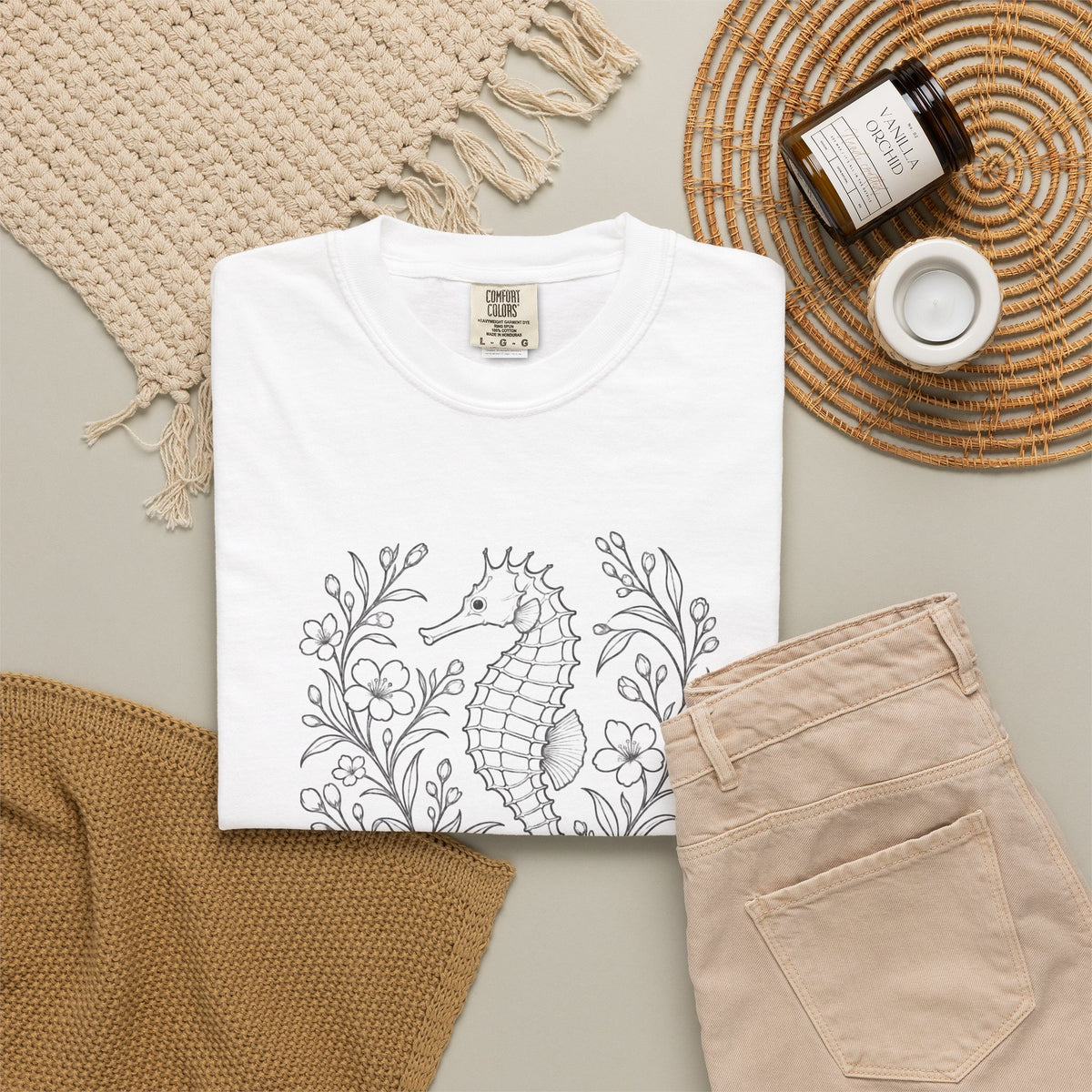 Fine Line Seahorse T-Shirt, Minimalist Botanical Seahorse Tee