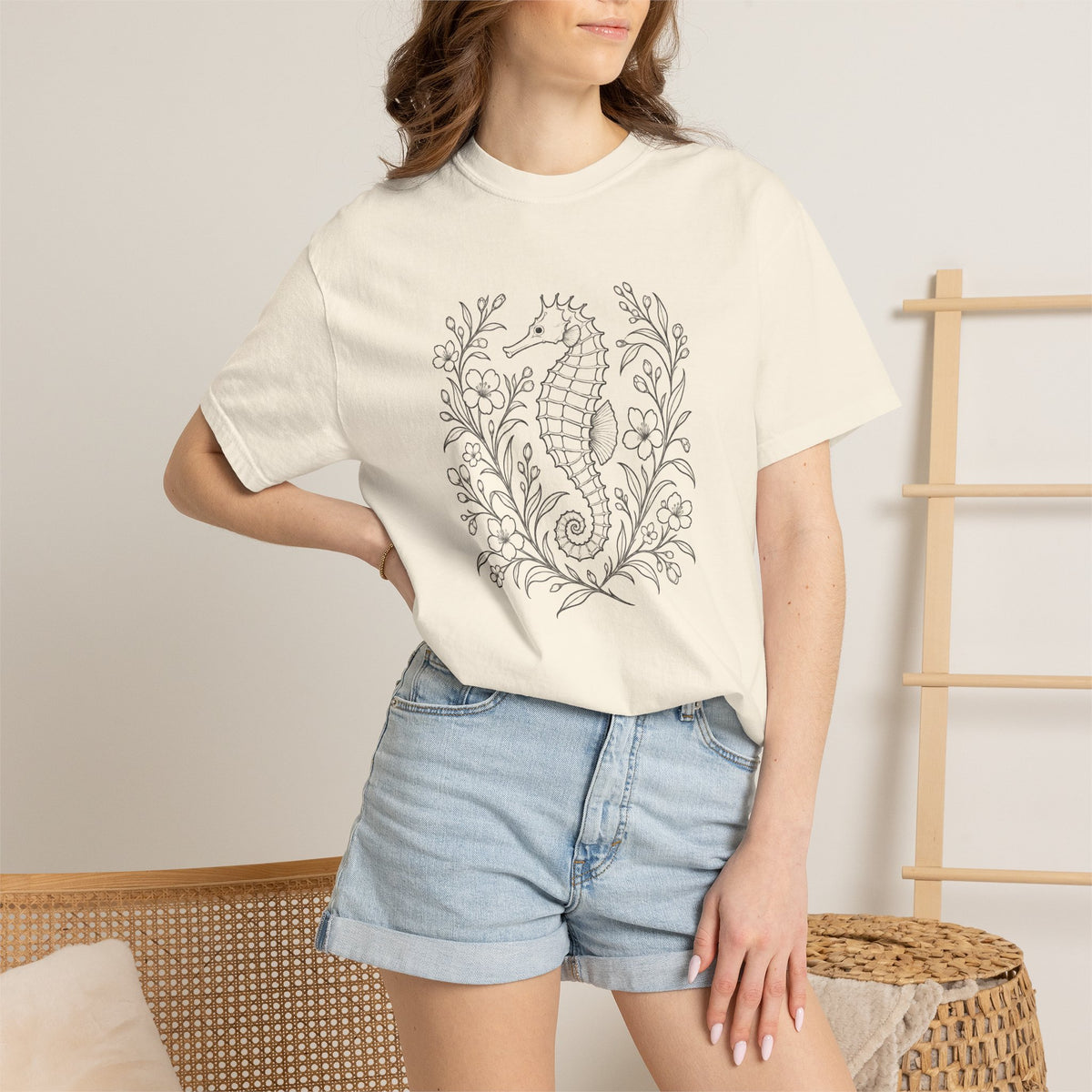 Fine Line Seahorse T-Shirt, Minimalist Botanical Seahorse Tee