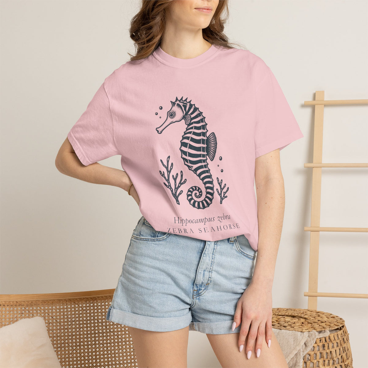 Zebra Seahorse tee, digital mockup 4