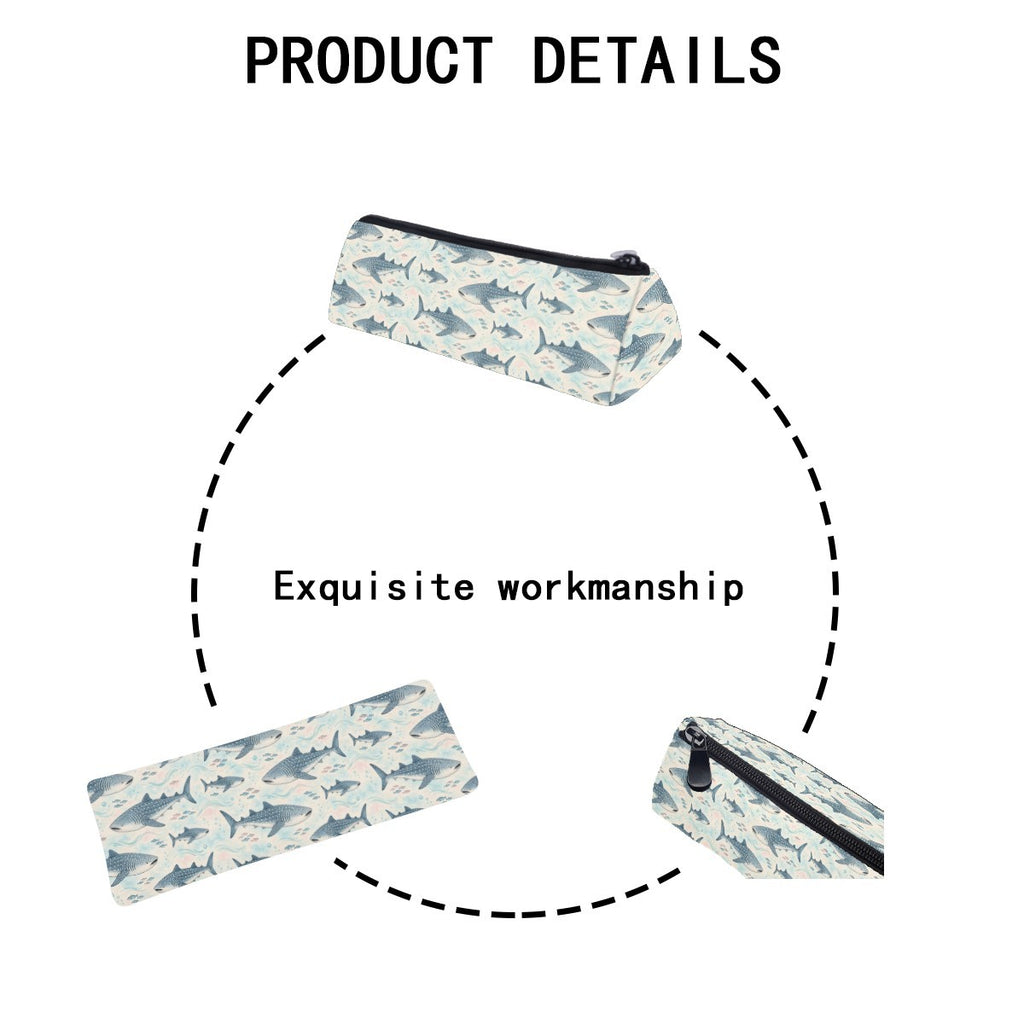 Product details diagram of the pencil case showing the zip and stitching