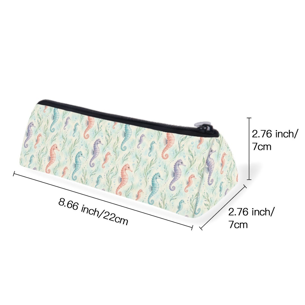 Size diagram of the slim zip pencil case, about 22 cm long and 7 cm wide